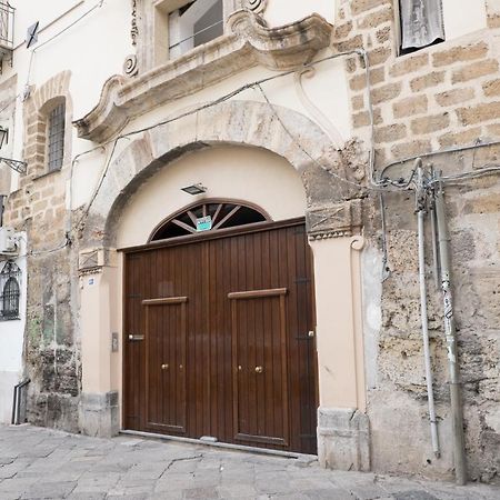 Apartamento Charming House In The Historic Center Of Palermo Exterior foto