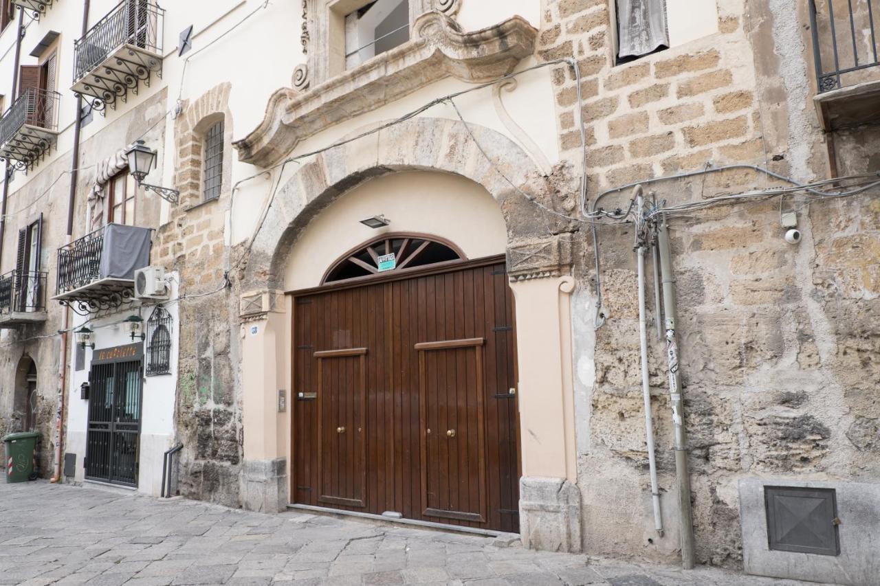 Apartamento Charming House In The Historic Center Of Palermo Exterior foto