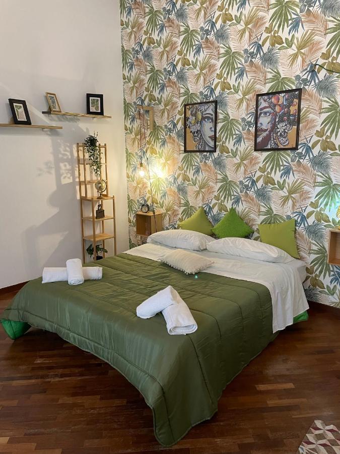 Apartamento Charming House In The Historic Center Of Palermo Exterior foto